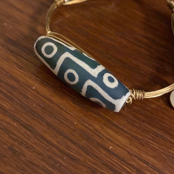 Bourbon and Bowties bangle bracelet - Picture 3 of 3